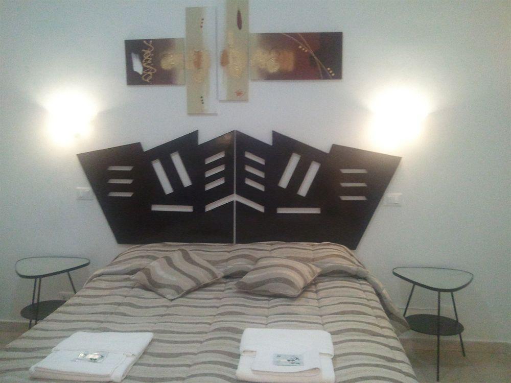 רומא Oasi Guest House מראה חיצוני תמונה