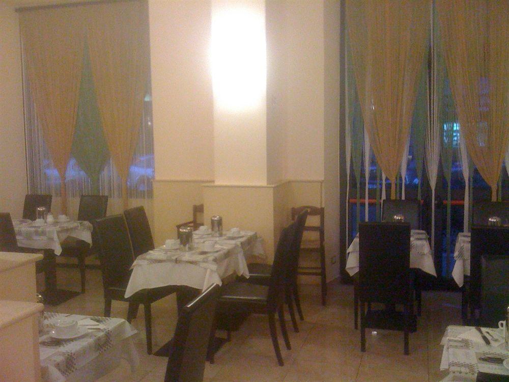 רומא Oasi Guest House מראה חיצוני תמונה
