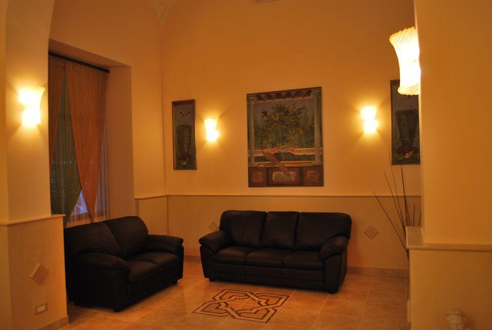 רומא Oasi Guest House מראה חיצוני תמונה